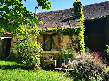 maison à Treigny-Perreuse-Sainte-Colombe (89)