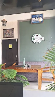 Kukuti Cafe & Restaurant photo 1