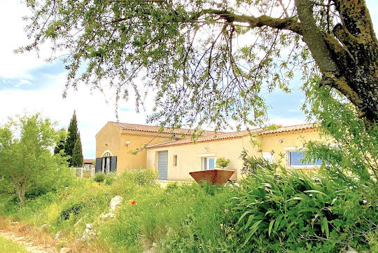 Vineyard with pool and outbuildings