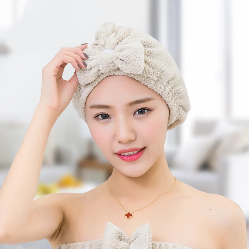 Touca de cabelo espessante de secagem rápida. Absorve água, adiciona volume e seca o cabelo mais rápido, ideal para resultados incríveis.