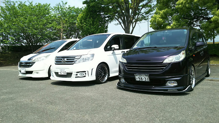 ステップワゴンの第２彈筑後地区ステップワゴンMT・有り難う御座いました🙋🎶に関するカスタム事例の投稿画像1枚目