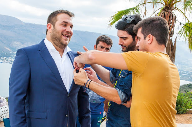 ช่างภาพงานแต่งงาน Yiannis Koukourakis (yiannikoukouraki) ภาพเมื่อ 17 กรกฎาคม 2019