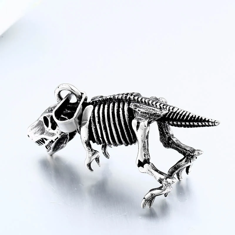Pendentif dinosaure rétro en acier inoxydable, un bijou de mode vintage pour hommes et femmes, un cadeau unique et tendance.