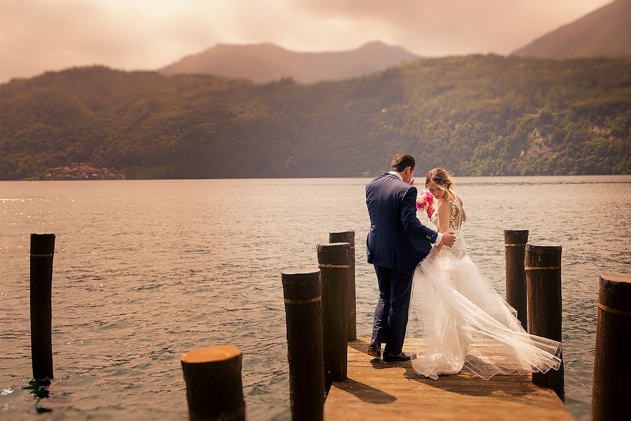 Fotógrafo de casamento Eugenio Luti (luti). Foto de 25 de julho 2016