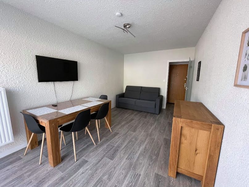 Location meublée appartement 1 pièce 27 m² à Limoges (87000), 440 €