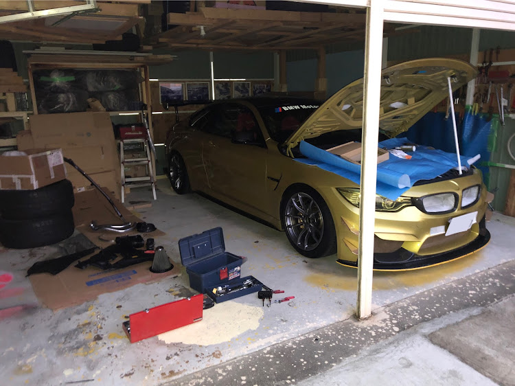 M4 クーペのエンジンルーム重点的に点検整備・エンジンルームコーティング剤・エンジンルーム掃除・11月1日、第一日曜日恒例のイベントミーティング開催・間に合う様に点検整備掃除に関するカスタム事例の投稿画像10枚目