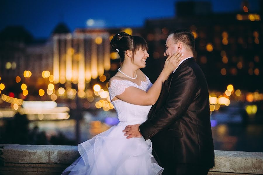 Fotógrafo de casamento János Czapár (janosczapar). Foto de 16 de janeiro 2018