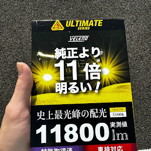 ヴォクシー ZRR80W