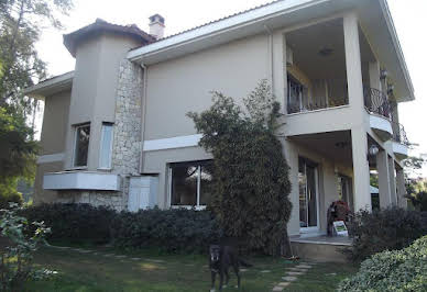 Villa 2