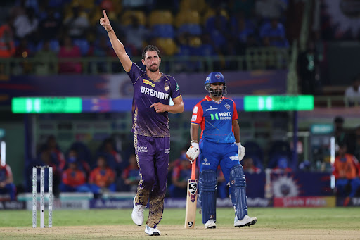 Starc finally hits form in IPL as Kolkata go top