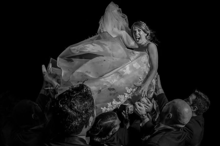 Fotógrafo de bodas Leonel Longa (leonellonga). Foto del 1 de octubre 2020