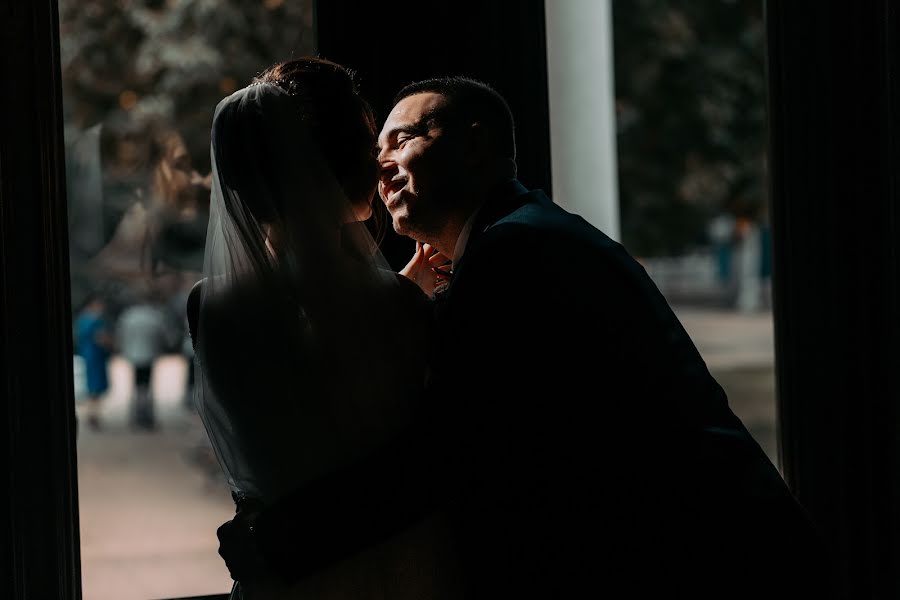 Fotografo di matrimoni Cristian Burlacu (crsphotographer). Foto del 12 aprile 2022