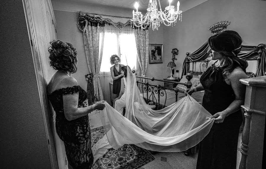 Wedding photographer Adriano Cavaliere (adrianocavaliere). Photo of 20 March 2021