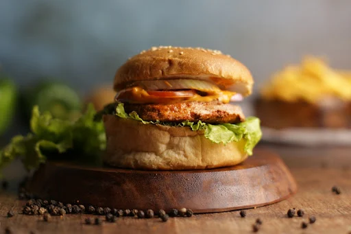 Los Pos Hermanos Chicken Burger