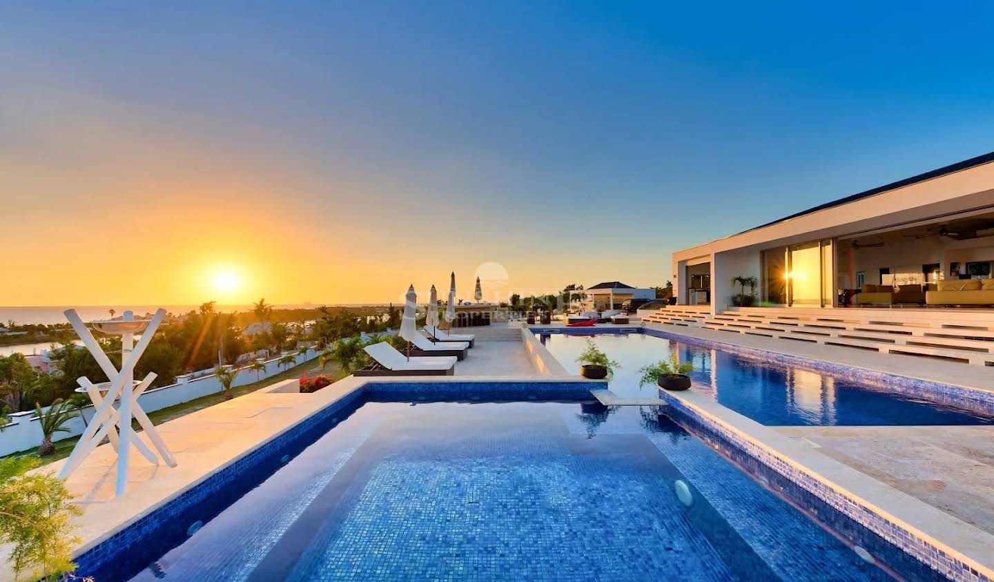 Villa with pool Sint Maarten