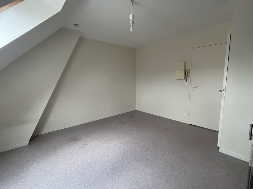 Location  appartement 1 pièce 15.96 m² à Amiens (80000), 380 €