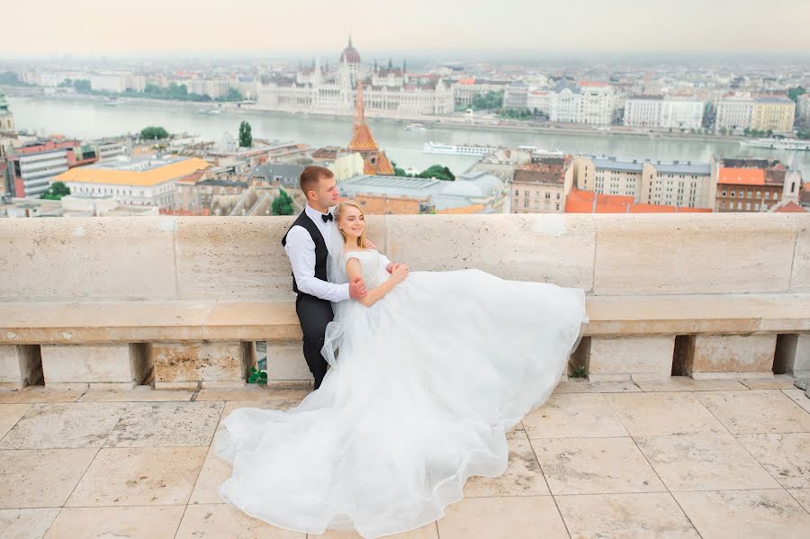 Bryllupsfotograf Saida Demchenko (saidaalive). Bilde av 27 september 2019