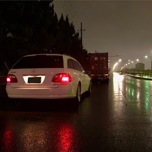 Eクラス ステーションワゴン S211