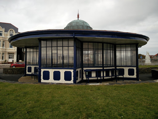 Victorian Shelter