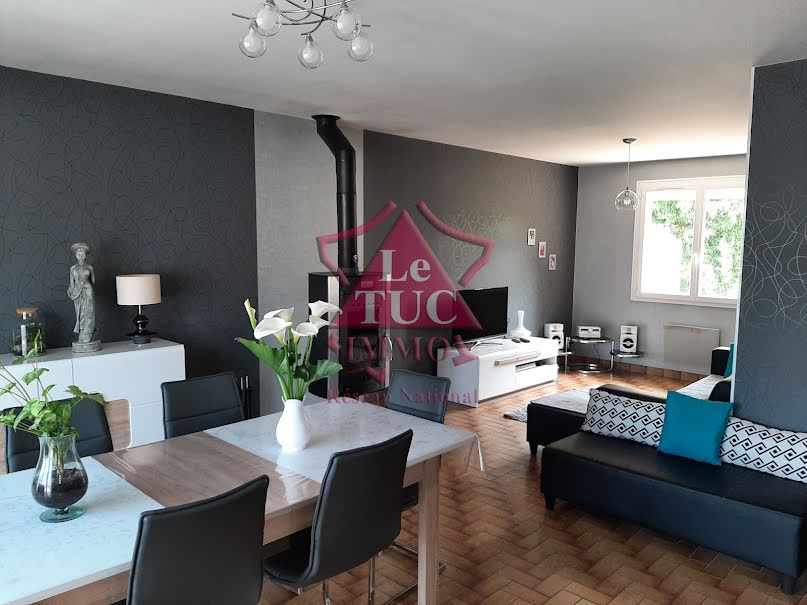 Vente maison 4 pièces 100 m² à Bressuire (79300), 146 900 €