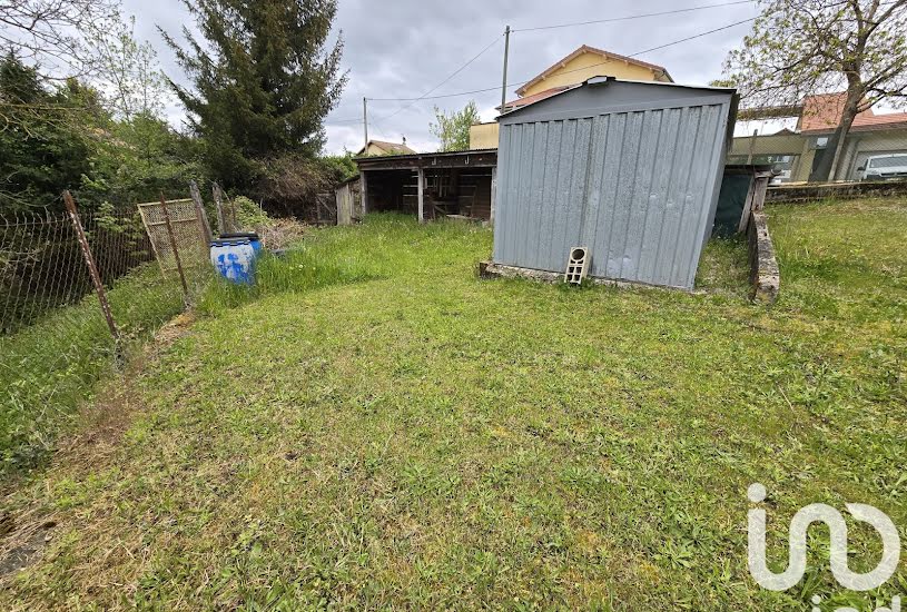  Vente Terrain à bâtir - 900m² à Saint-Clair-de-la-Tour (38110) 