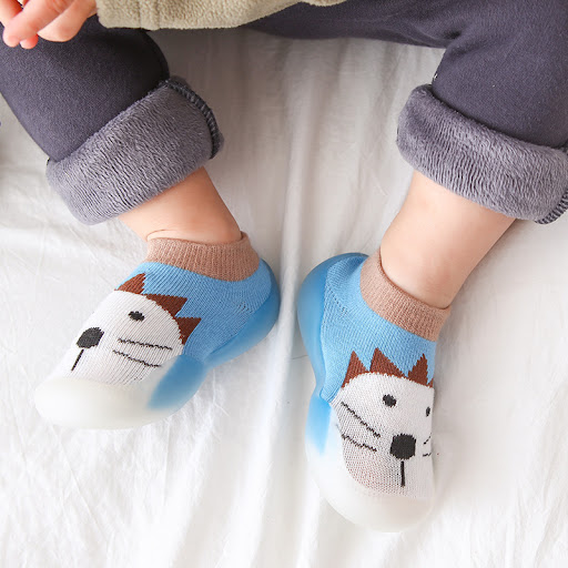 Title 5, Baby Toddler Shoes 0-4 Years Old Comfortable an...
