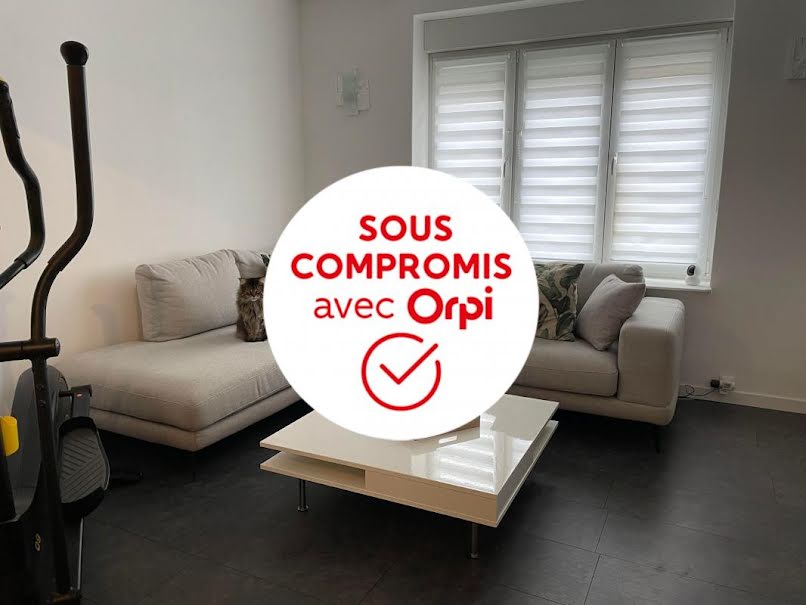 Vente maison 4 pièces 103 m² à Beuvrages (59192), 156 800 €