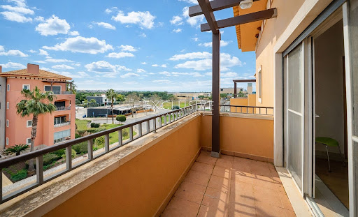 Appartement avec piscine 2