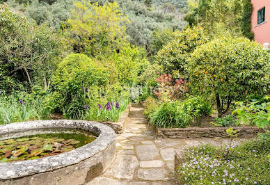 Villa with garden and terrace 3