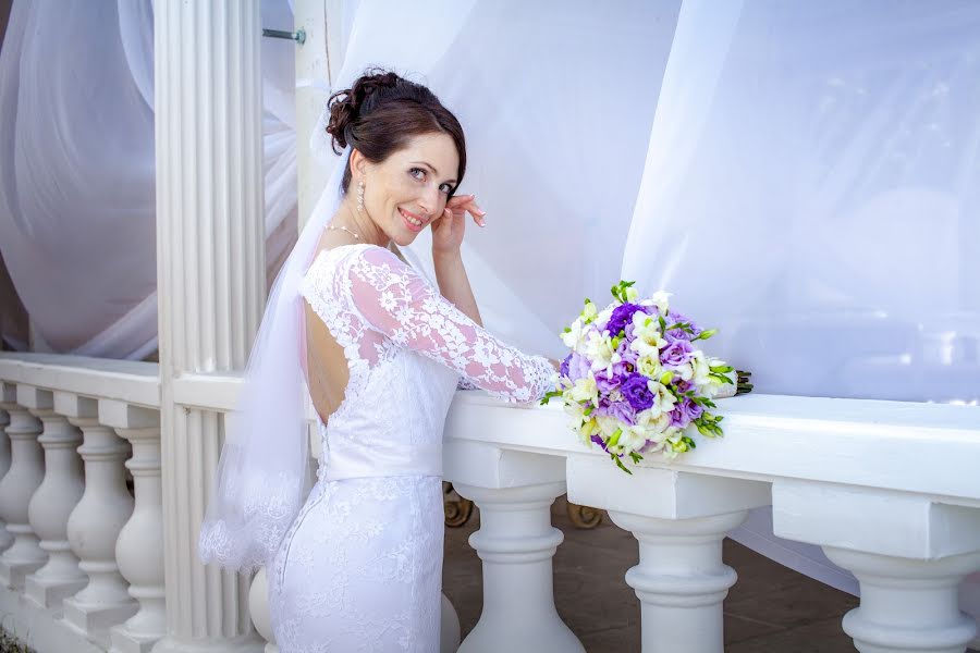 Fotógrafo de bodas Ekaterina Fomina (katflash). Foto del 17 de mayo 2016