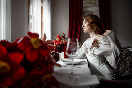 Fotógrafo de casamento Nadya Chernykh (nadichernykh). Foto de 1 de abril