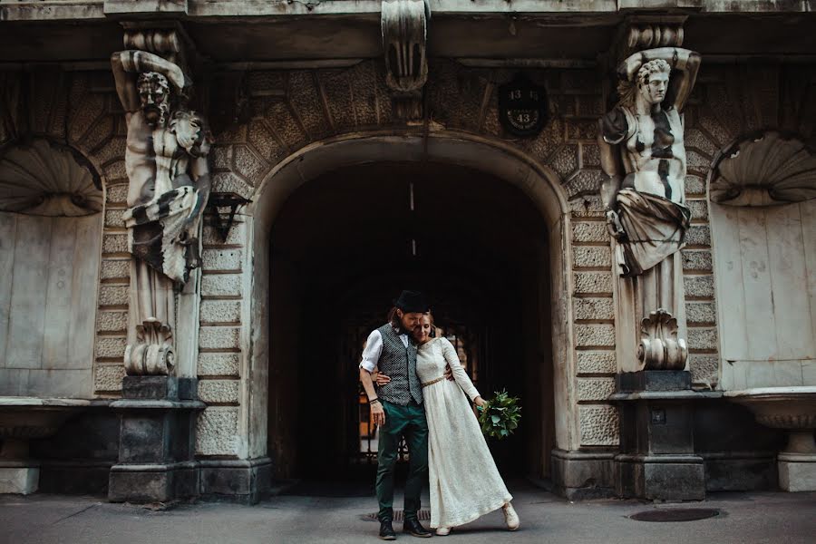 Wedding photographer Anyut Grebennik (annagrebennik). Photo of 23 December 2018