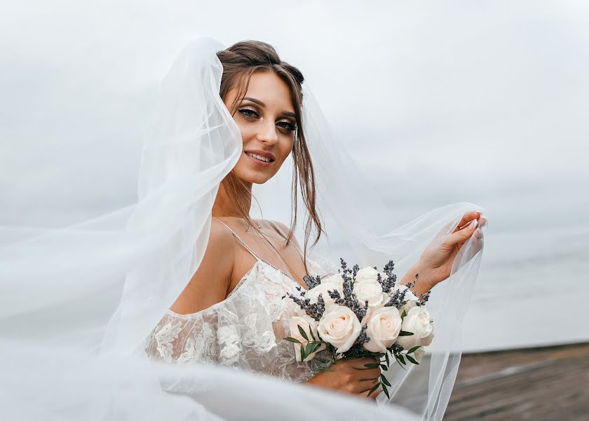 Wedding photographer Oleg Novikov (novikov1974). Photo of 5 April 2021