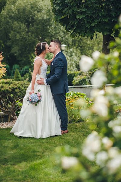 Fotógrafo de casamento Magdaléna Galčeková (wdgstudio). Foto de 26 de outubro 2022