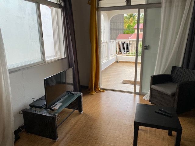 Location meublée appartement 4 pièces 67 m² à Les abymes (97139), 1 000 €