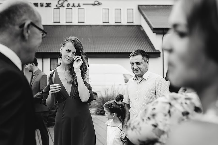 Wedding photographer Elena Senchuk (baroona). Photo of 27 July 2018