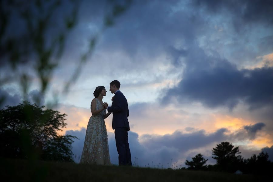 Fotógrafo de bodas Julie Prisloe (julieprisloe). Foto del 10 de marzo 2020