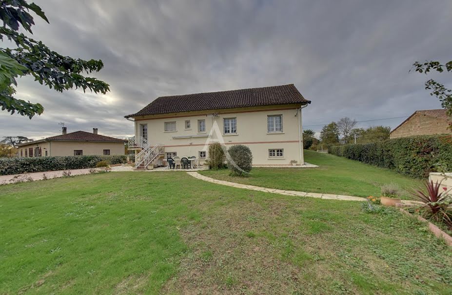 Vente maison 5 pièces 110 m² à Montauban (82000), 324 000 €