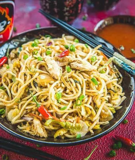 Chicken Hakka Noodles