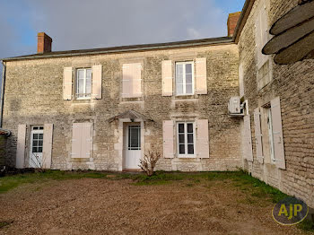 maison à Nalliers (85)