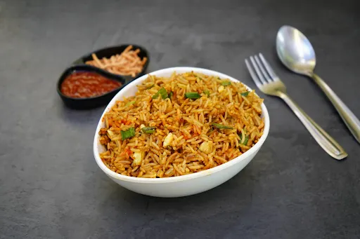 Veg Singapuri Fried Rice