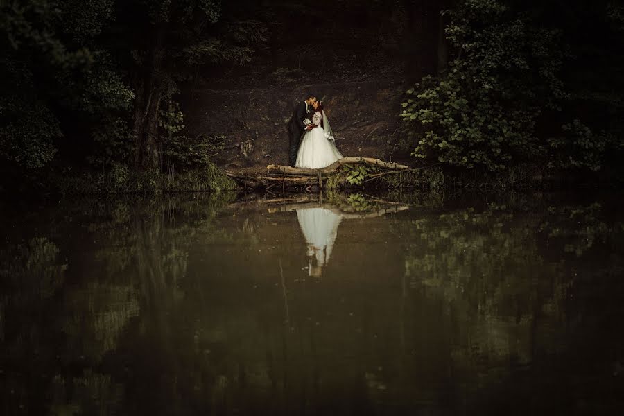 Photographe de mariage Laďka Skopalová (ladkaskopalova). Photo du 14 août 2019