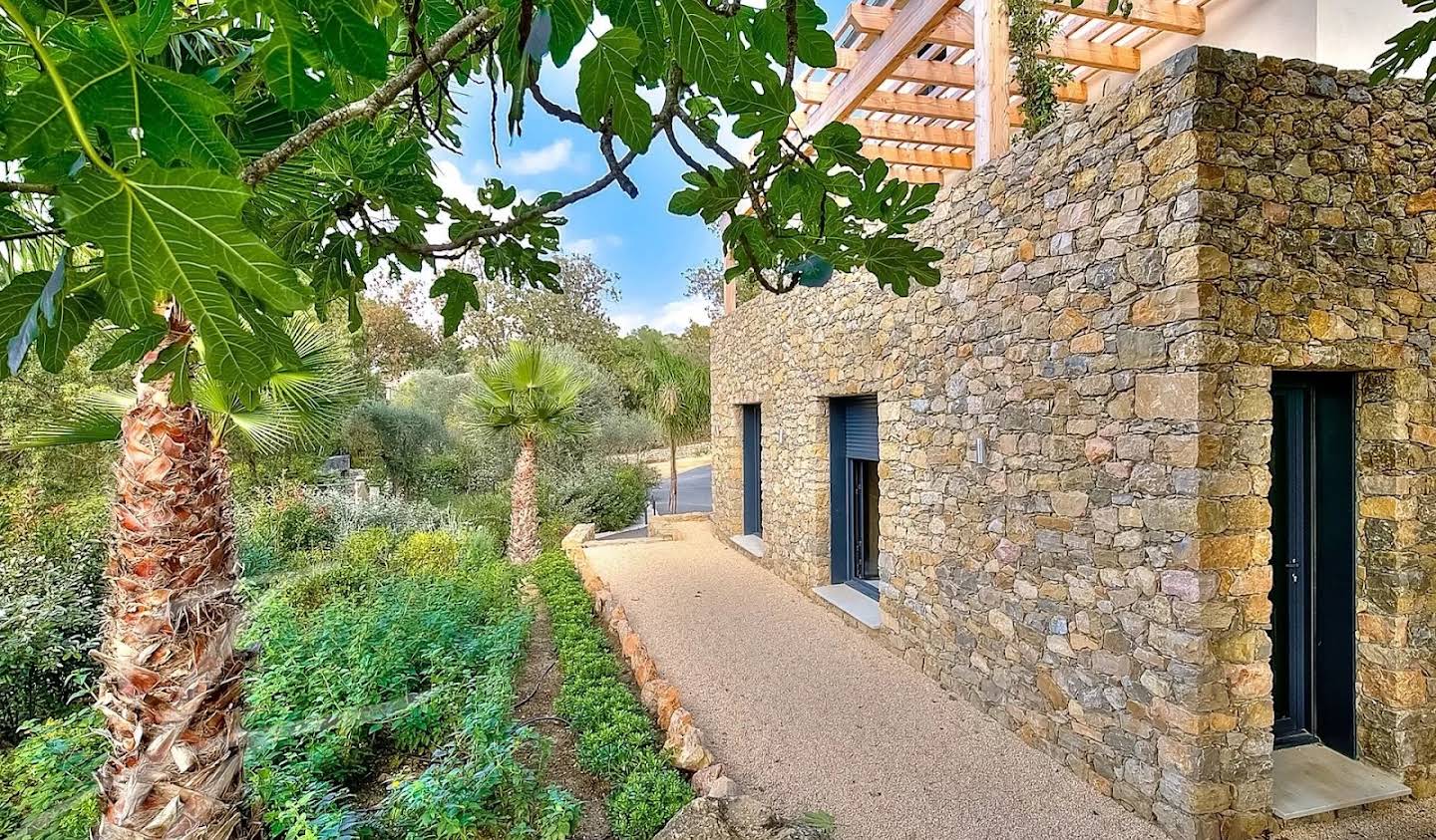 House with pool Mougins