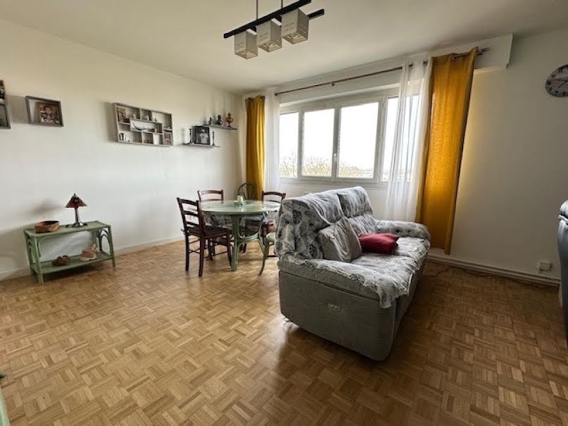 Vente appartement 3 pièces 71 m² à Le Mans (72000), 140 400 €