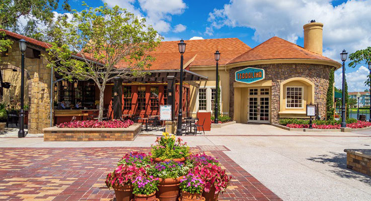 Enjoy fresh pizza and pasta at this NEW restaurant in Disney Springs