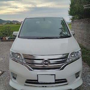 セレナ FC26