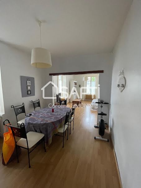 Vente appartement 5 pièces 170 m² à Remiremont (88200), 186 000 €