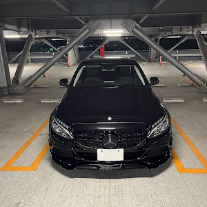 Cクラス セダン W205