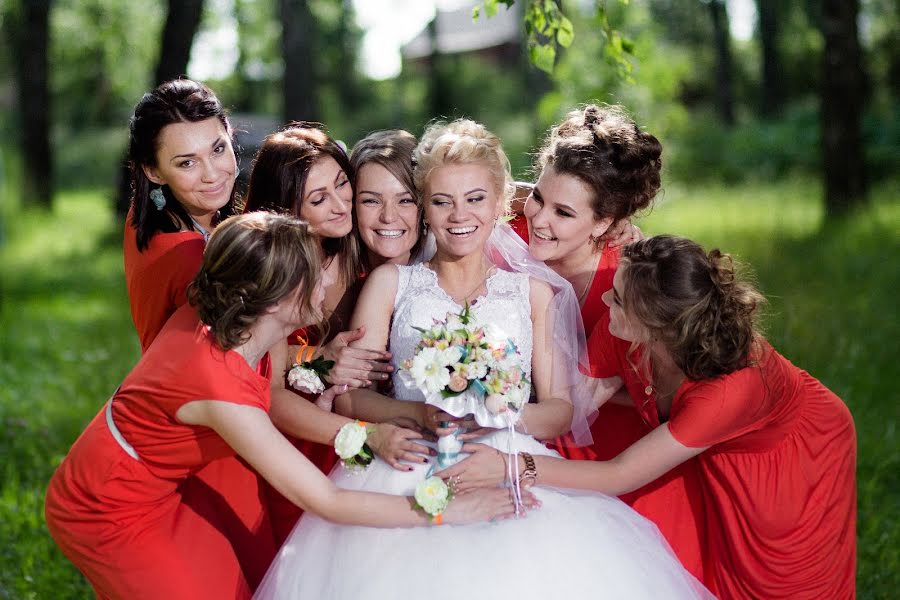 Fotógrafo de casamento Anton Balashov (balashov). Foto de 21 de junho 2016