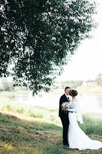 Fotógrafo de casamento Yulya Emelyanova (julee). Foto de 19 de julho 2016